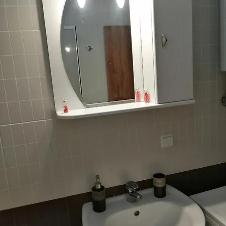 Niki Apartment *